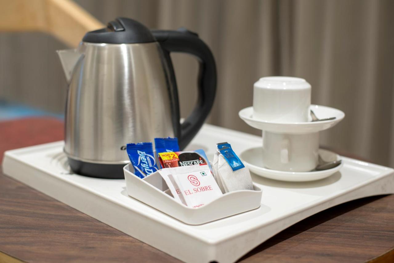 Hotel Silvera Grand Ahmedabad Ngoại thất bức ảnh